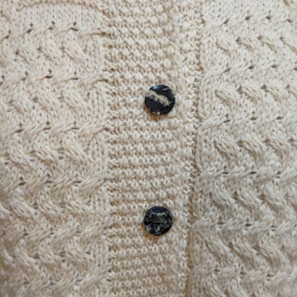 Authentic Irish Sweater Aran Carraig Donn Wool - Picture 9 of 10